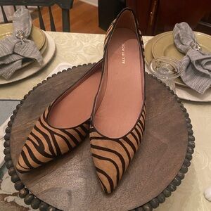 All Black Jungle Dancing Flats